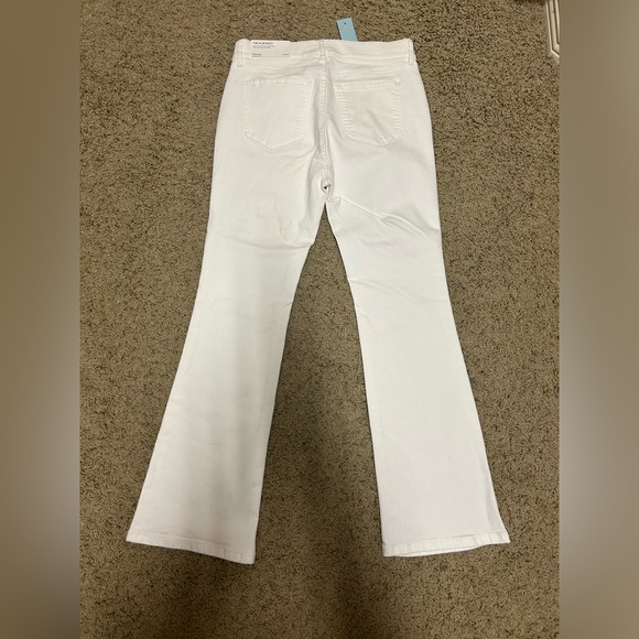 Ann Taylor Petite Sculpting Pocket Mid Rise Boot Cut Jean - Picture 5 of 12